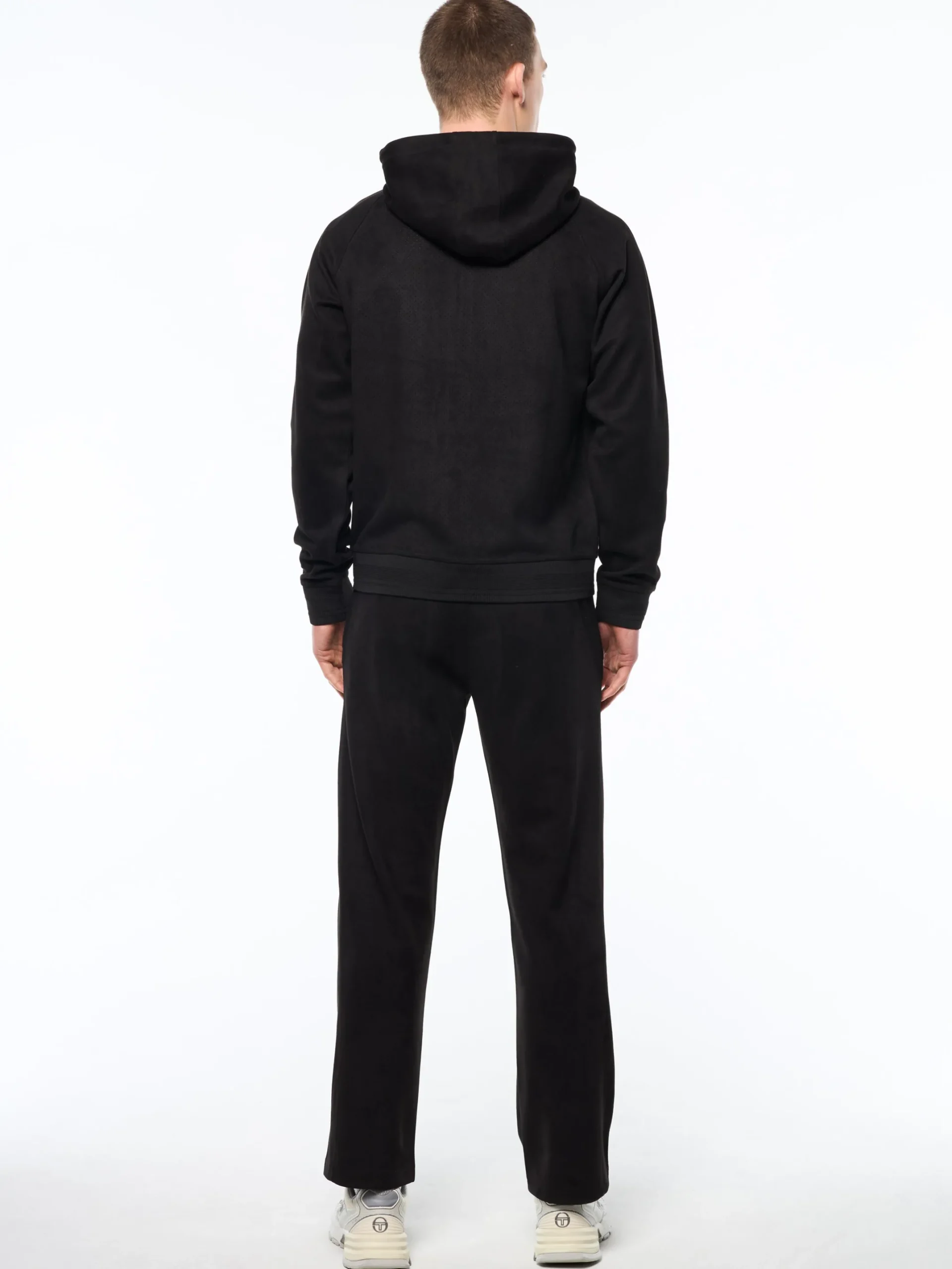 Camoscio Hoodie- Black Beauty