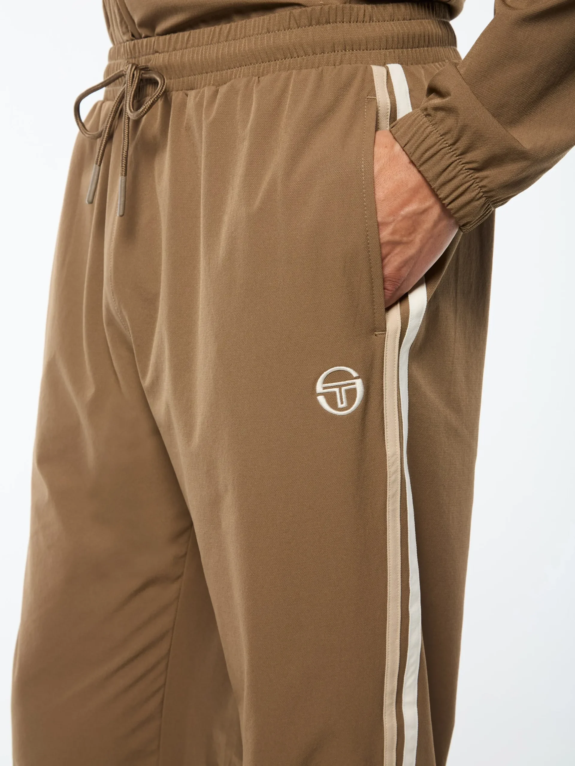 Damarindo Performance Track Pant-Cub