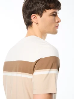 Damarindo T-Shirt-Humus