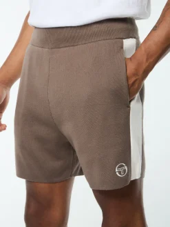 Giovane Short- Morel