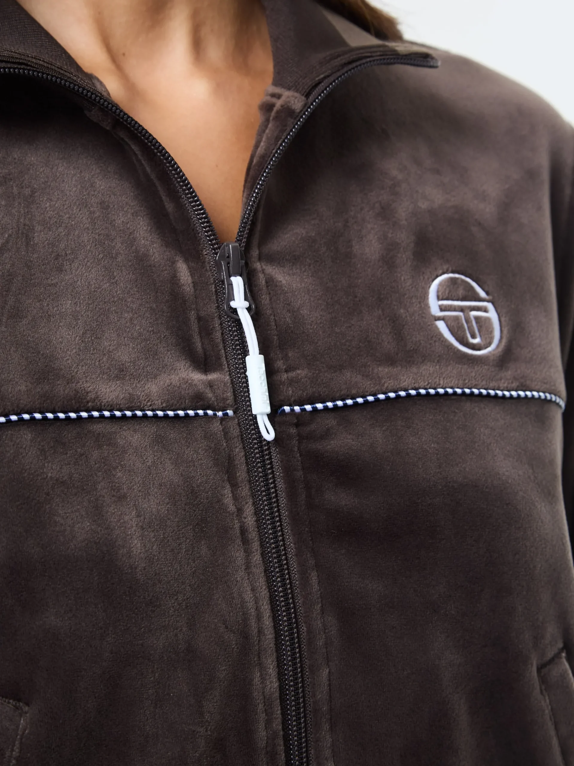 Leta Velour Jacket- Mulch