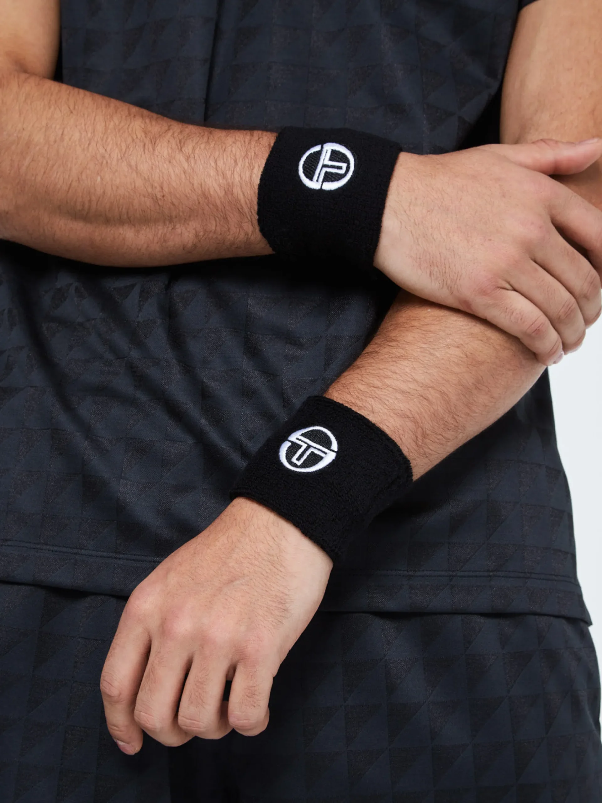 TENNIS WRISTBAND-BLACK